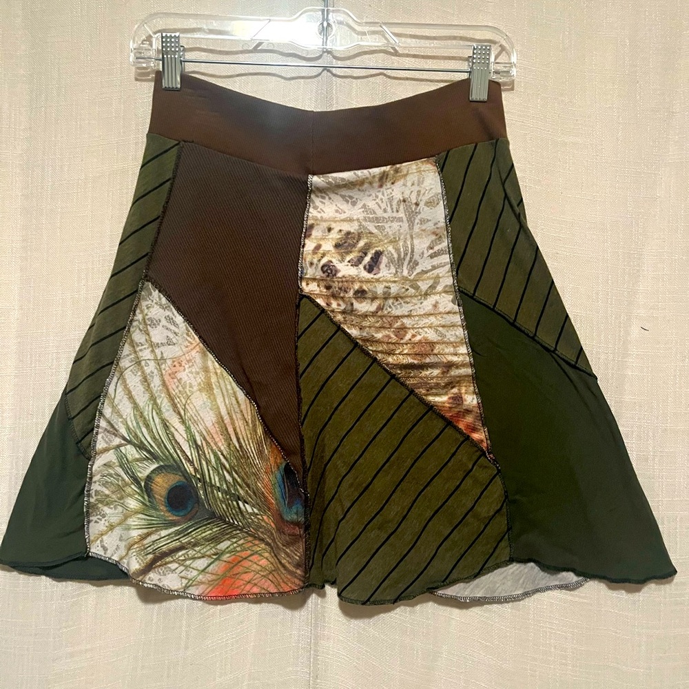 Look at Me Designs Boho Patchwork Mini Skirt Peacock Feather Print Small - Picture 2 of 3